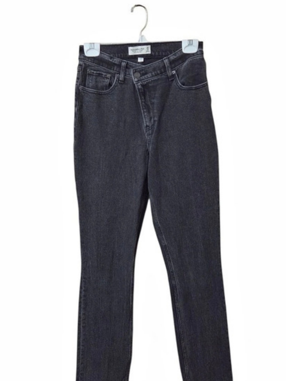 Abercrombie & Fitch High Rise 90s Relaxed Crossover Waistband Jean Jeans